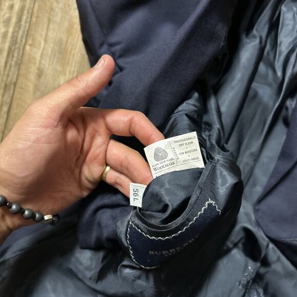 Burberry's Sport Coat Blazer Jacket Men’s 56 Long L Blue Executive Gold Buttons - Picture 4 of 7